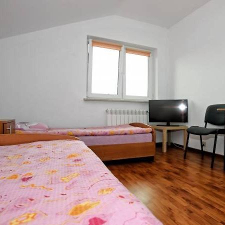 Noclegi Pracownicze Lazur Ciechanów Esterno foto