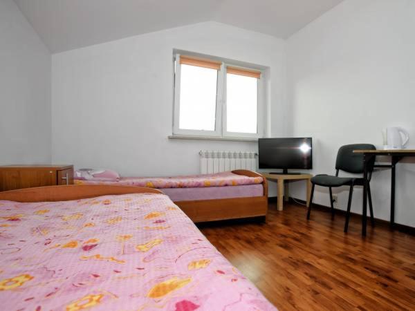 Noclegi Pracownicze Lazur Ciechanów Esterno foto